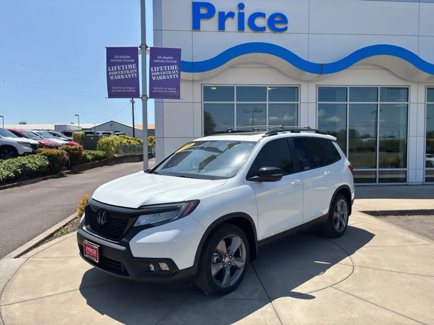 2021 Honda Passport Touring photo 1