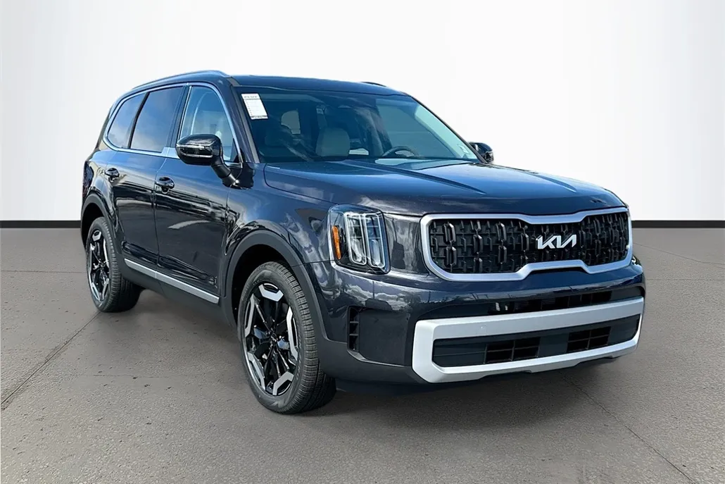 2025 Kia Telluride EX photo 1