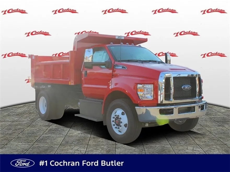 2025 Ford F-750 Base Regular Cab photo 1