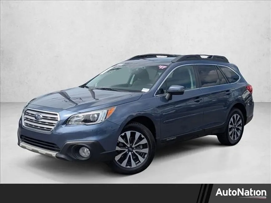 2017 Subaru Outback 2.5i Limited photo 1