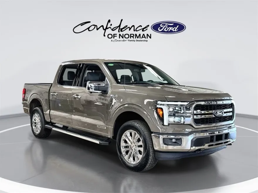 2025 Ford F-150 Lariat photo 1