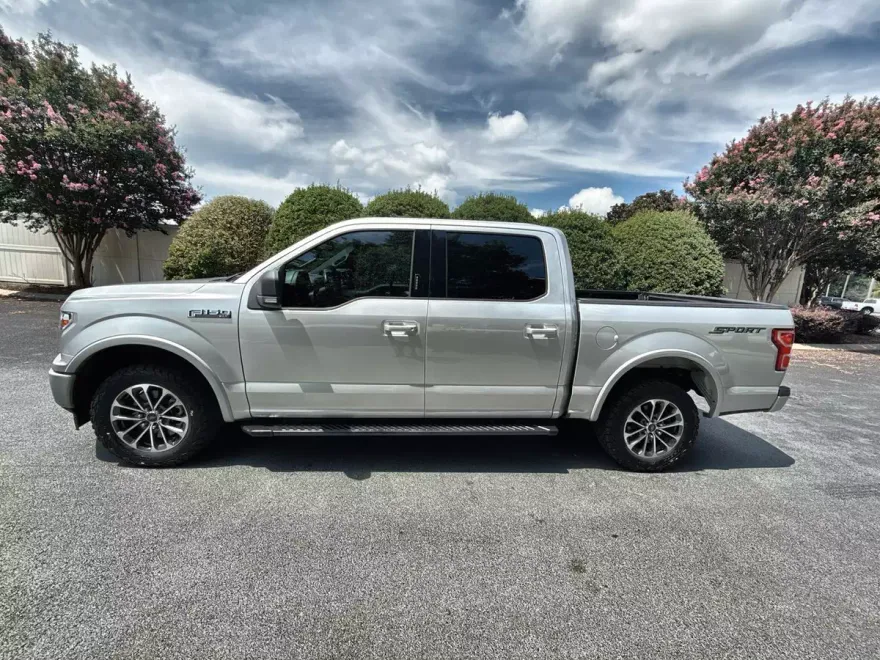 2018 Ford F-150 XLT photo 1