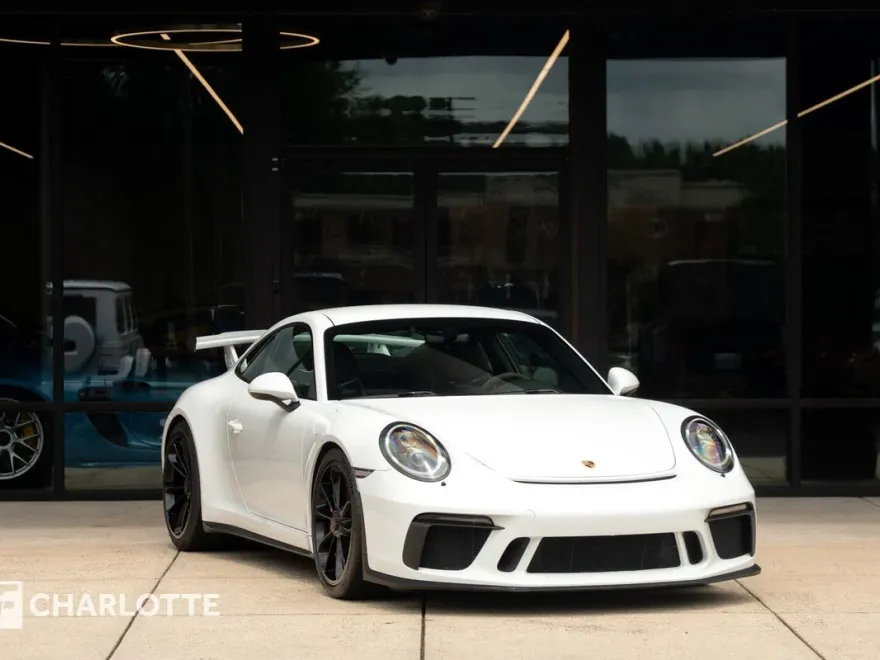 2018 Porsche 911 GT3 photo 1