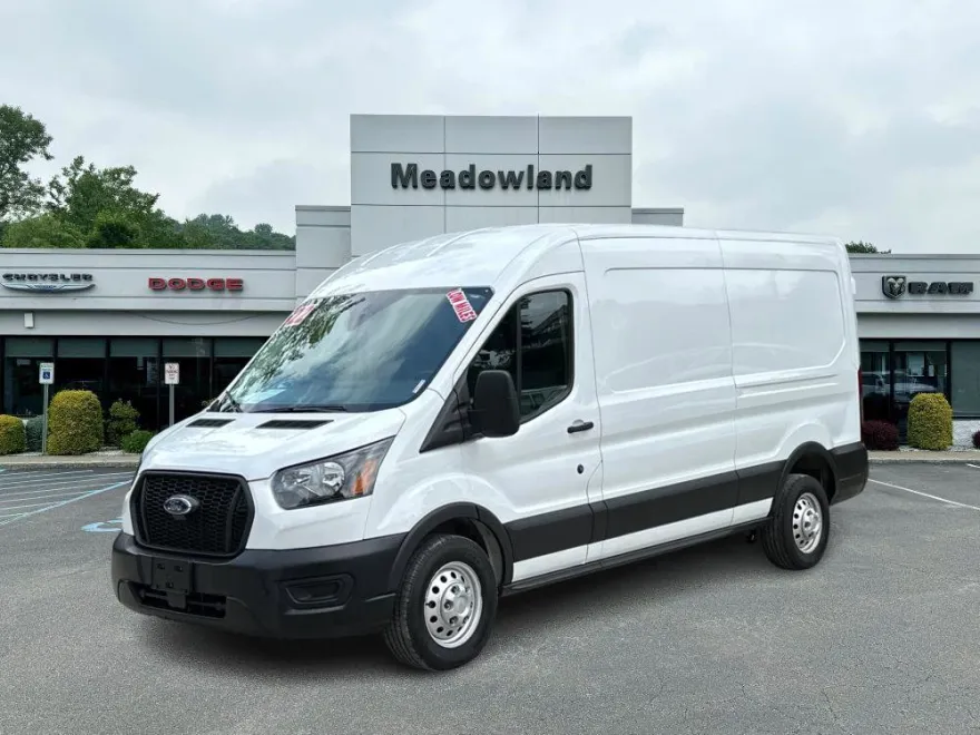 2022 Ford Transit Cargo Van photo 1