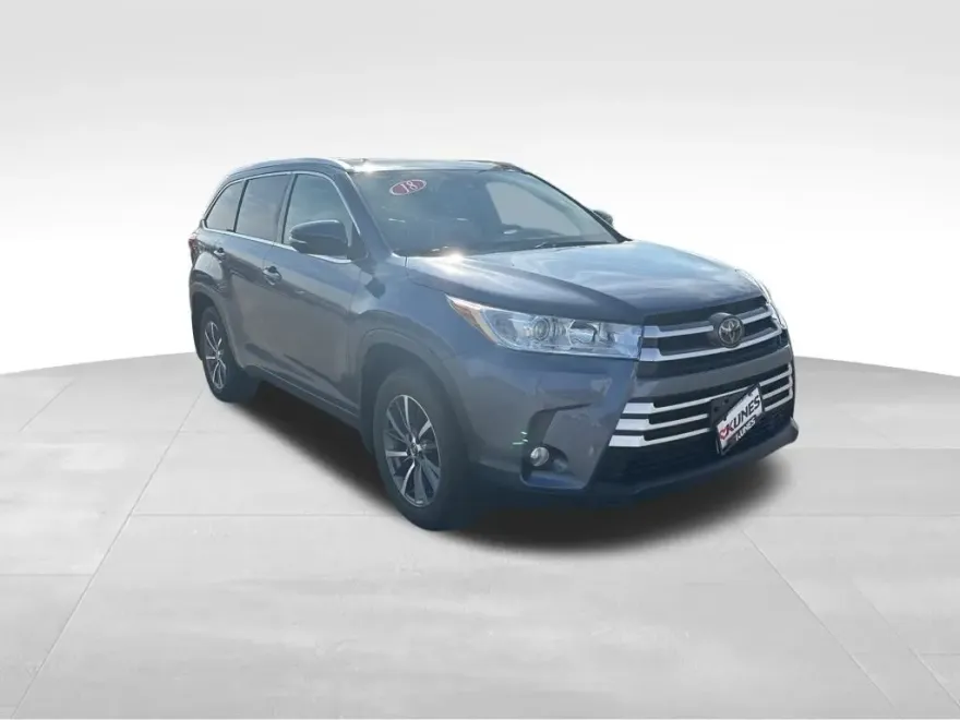 2018 Toyota Highlander XLE photo 1
