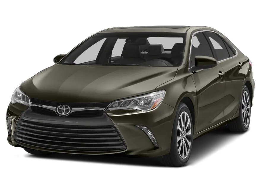2015 Toyota Camry LE photo 1