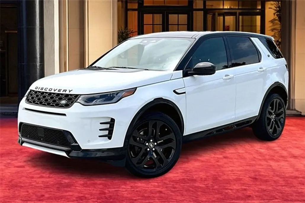 2025 Land Rover Discovery Sport Dynamic SE photo 1