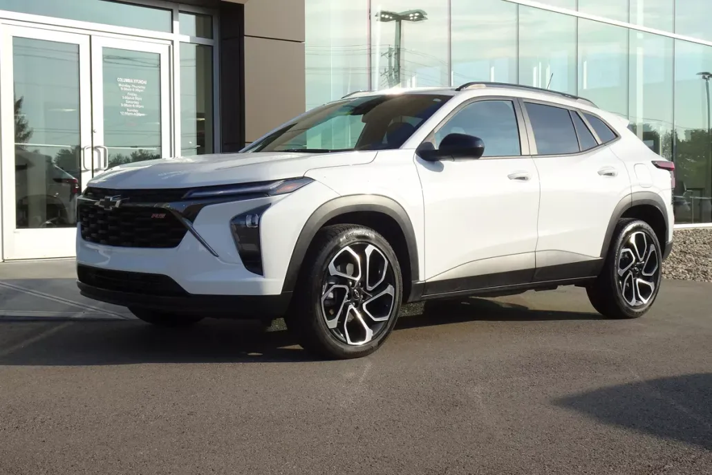 2024 Chevrolet Trax photo 1