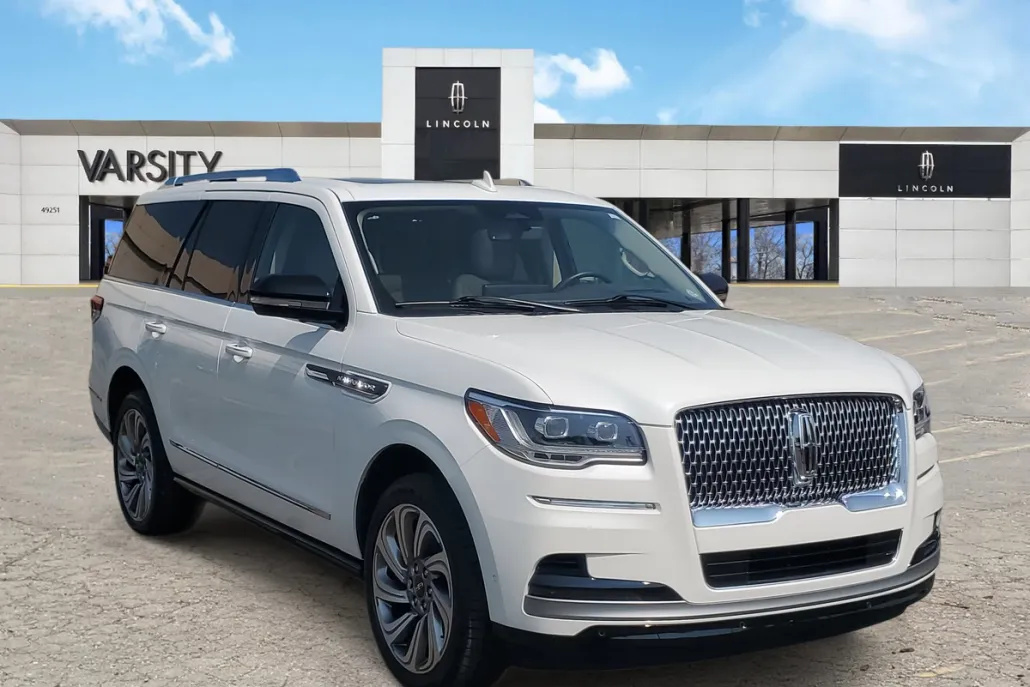 2023 Lincoln Navigator Reserve photo 1