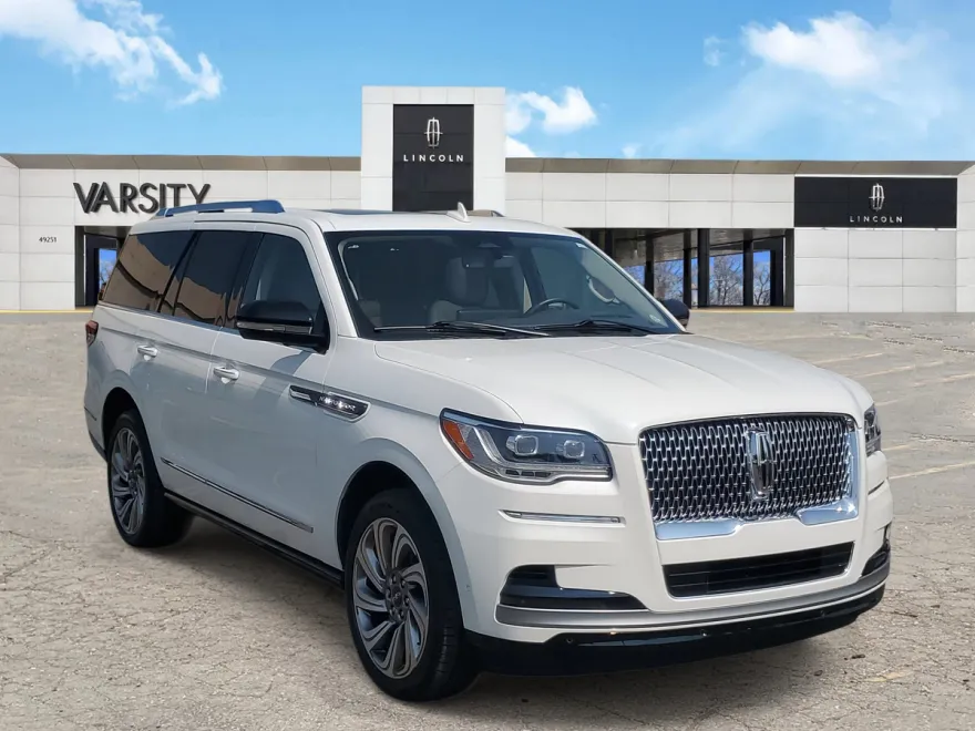 2023 Lincoln Navigator Reserve photo 1