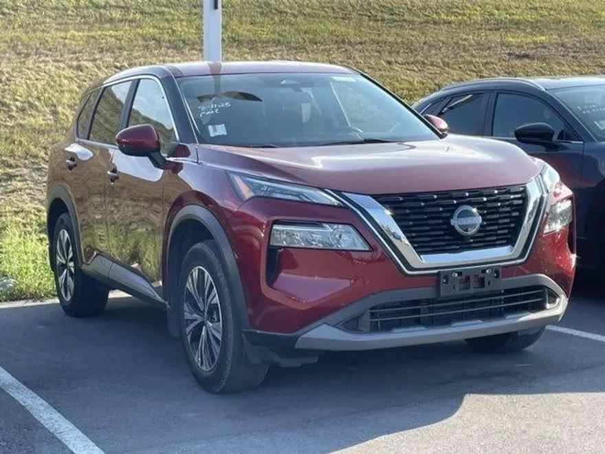 2023 Nissan Rogue AWD SV photo 1