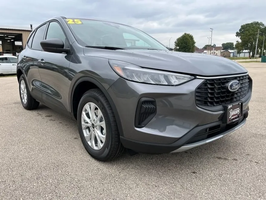 2025 Ford Escape Active photo 1