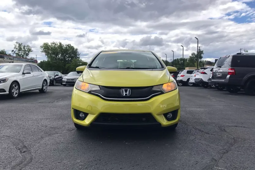 2016 Honda Fit EX photo 1