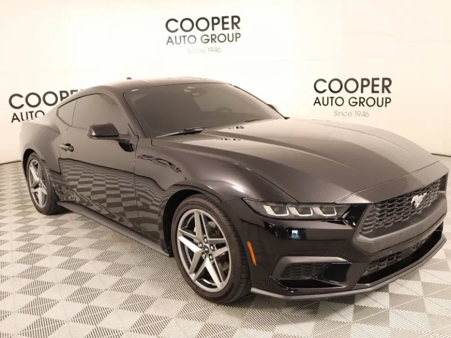 2024 Ford Mustang EcoBoost photo 1