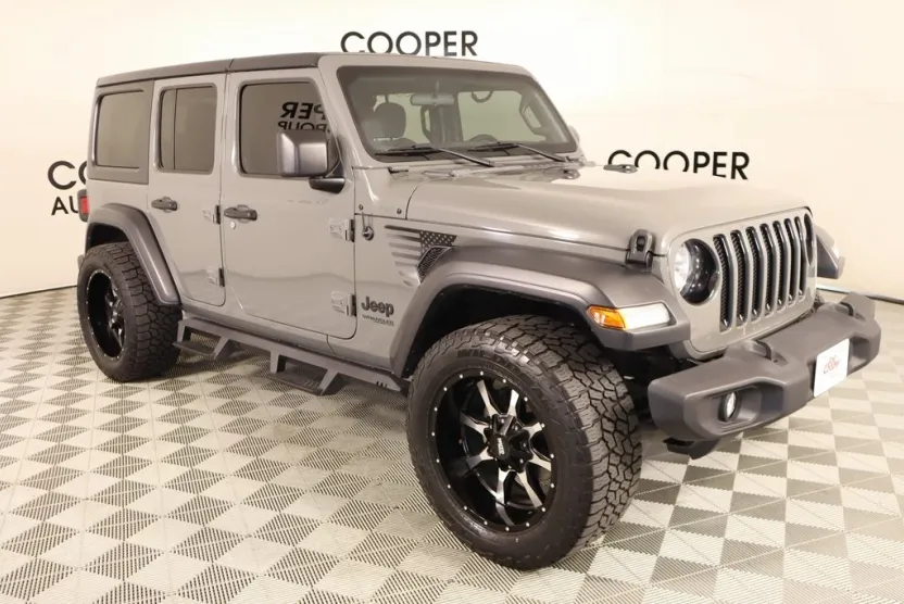 2020 Jeep Wrangler Unlimited Sport Altitude photo 1