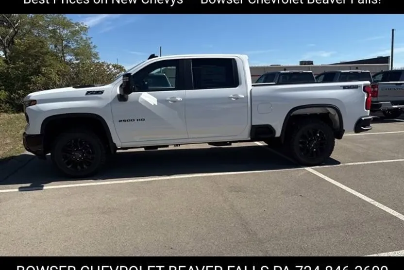 2025 Chevrolet Silverado 2500HD LT photo 1