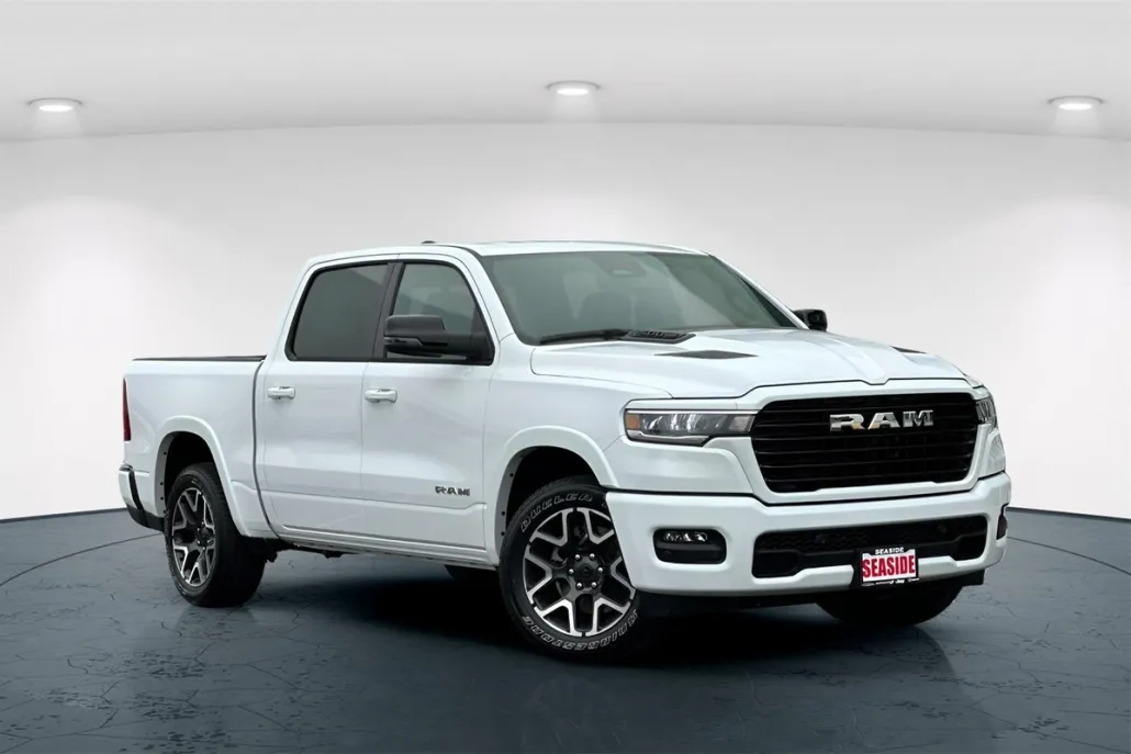2025 Ram 1500 Laramie photo 1