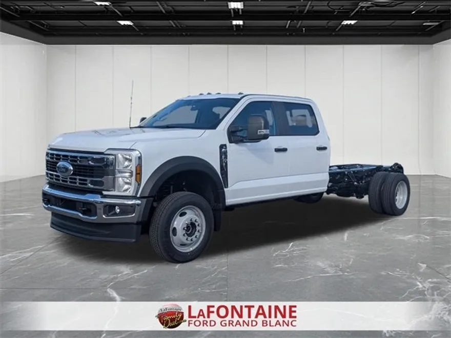 2026 Ford F-550 photo 1