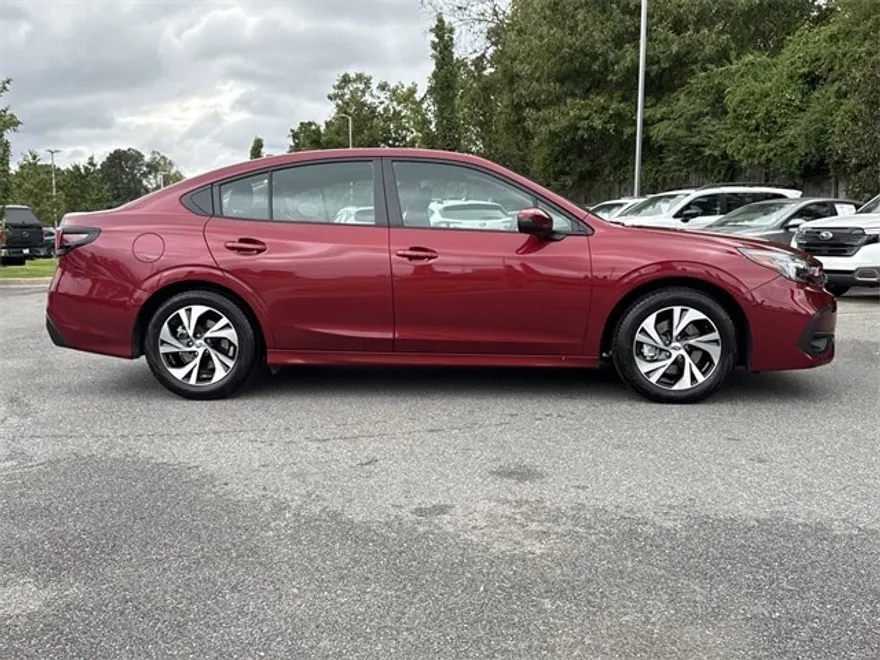 2025 Subaru Legacy Premium photo 1