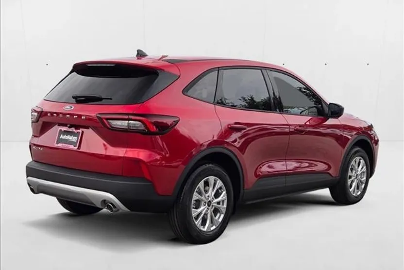 2025 Ford Escape Active photo 1