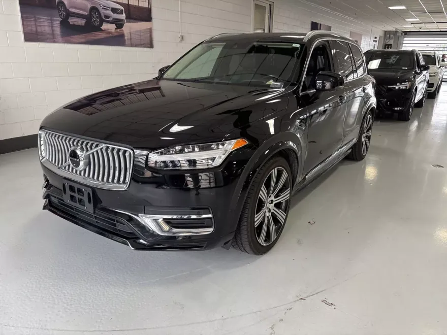 2021 Volvo XC90 Recharge T8 Inscription photo 1