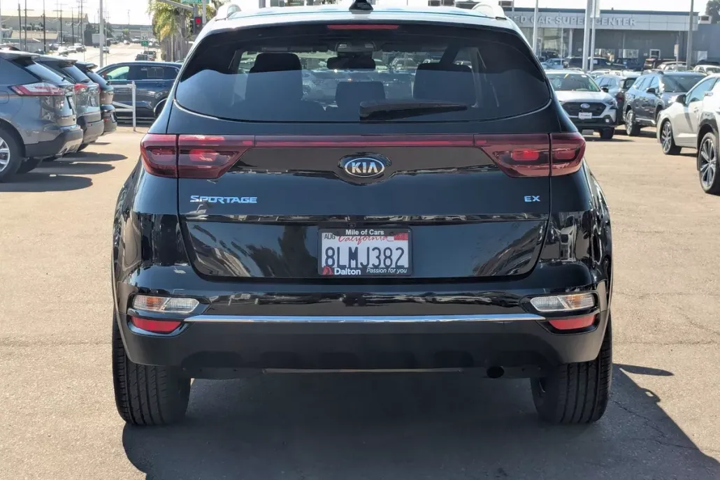 2020 Kia Sportage EX photo 1