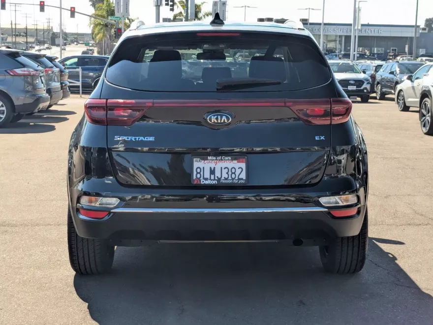 2020 Kia Sportage EX photo 1