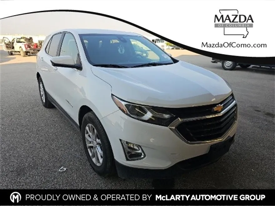 2021 Chevrolet Equinox LT photo 1