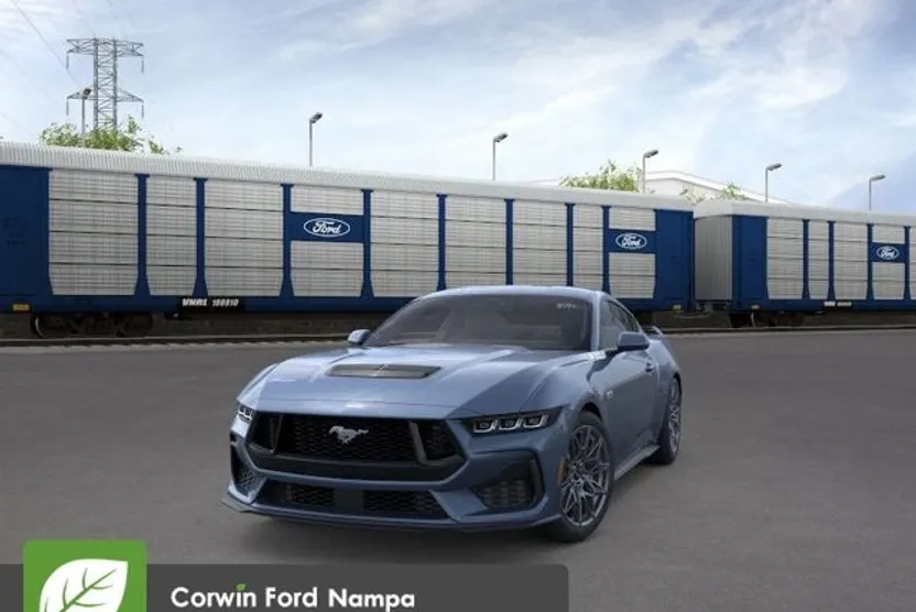 2025 Ford Mustang GT photo 1