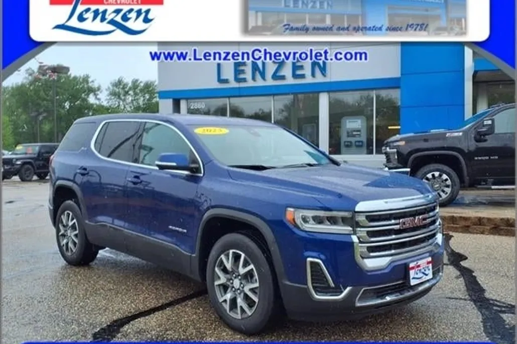 2023 Gmc Acadia SLE photo 1