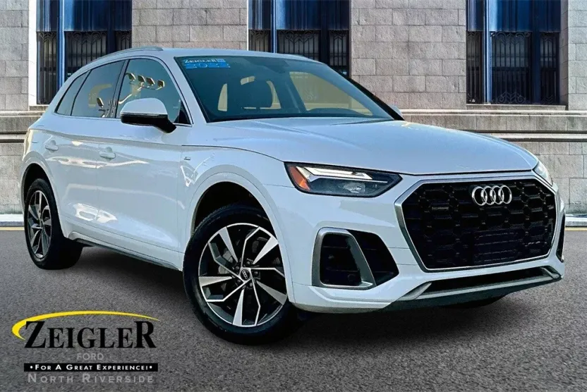 2022 Audi Q5 45 S line Premium photo 1