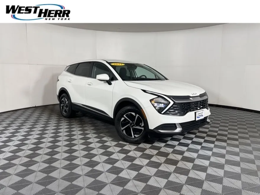 2023 Kia Sportage Hybrid LX photo 1