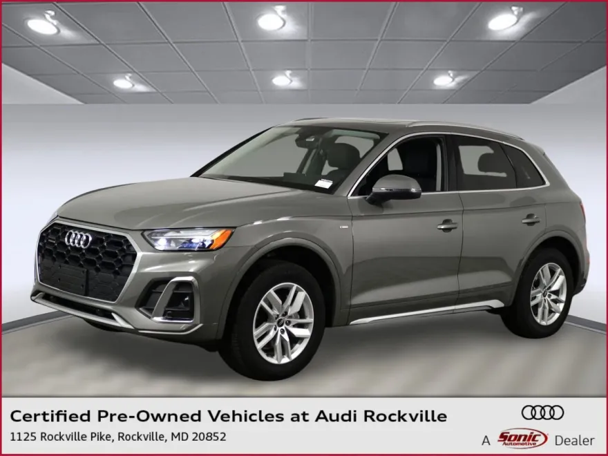 2023 Audi Q5 S line Premium photo 1