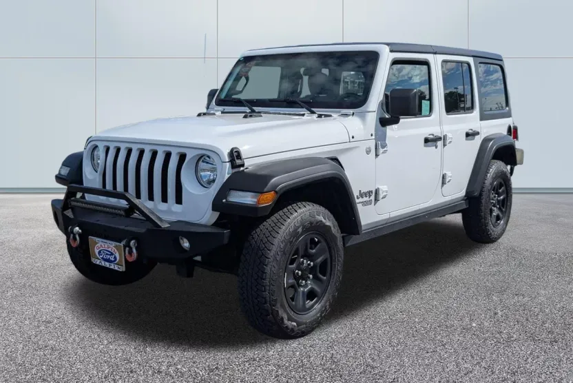 2019 Jeep Wrangler Unlimited Sport photo 1