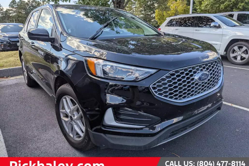 2024 Ford Edge SEL photo 1