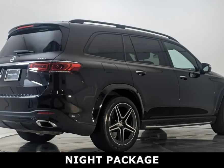 2022 Mercedes Benz GLS 450 4MATIC photo 1