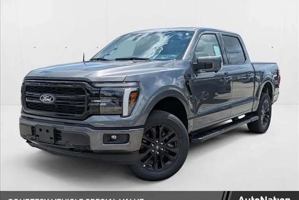2025 Ford F-150 Lariat photo 1