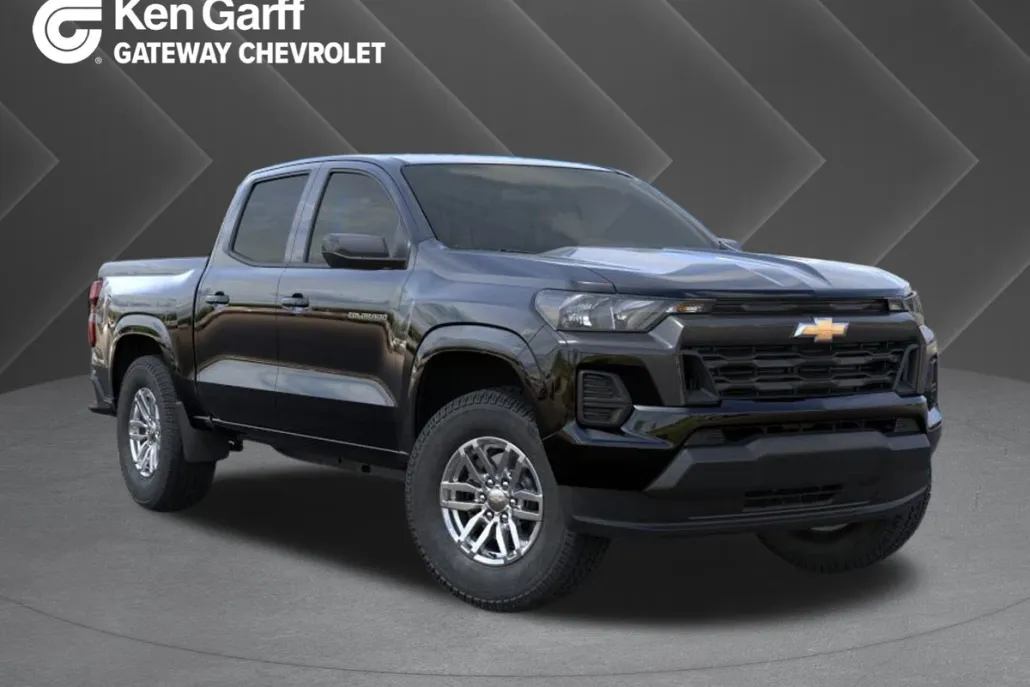 2026 Chevrolet Colorado LT photo 1