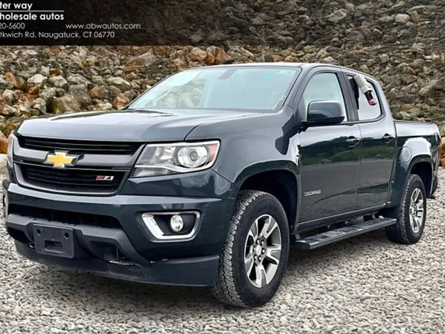 2017 Chevrolet Colorado Z71 photo 1