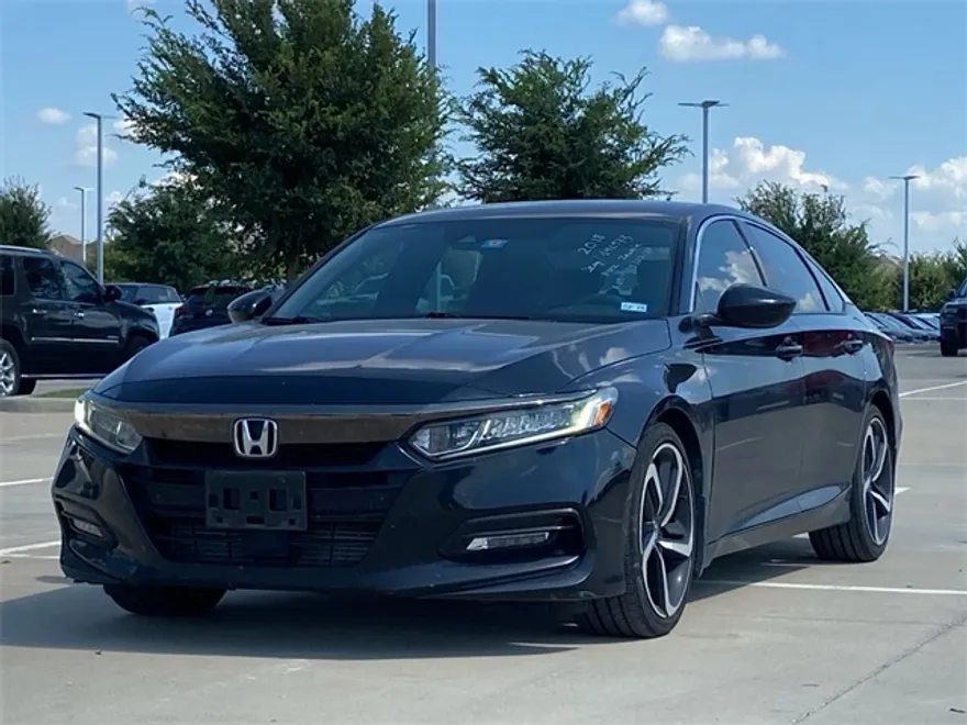2018 Honda Accord Sport photo 1