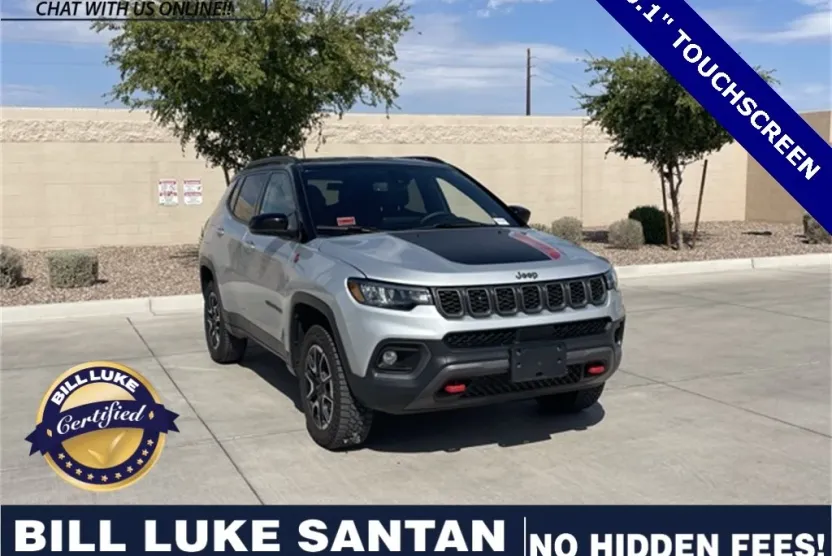 2024 Jeep Compass Trailhawk photo 1