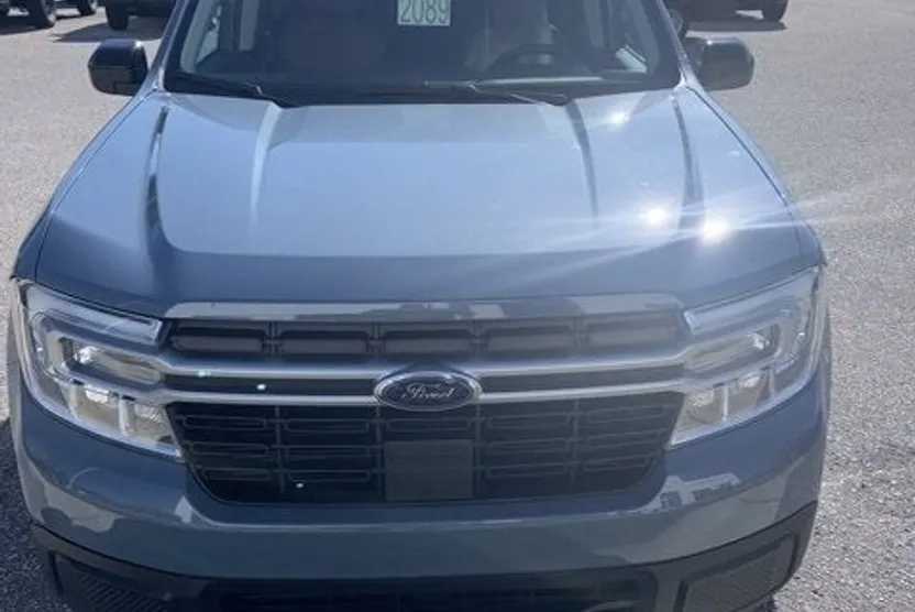 2024 Ford Maverick Lariat photo 1