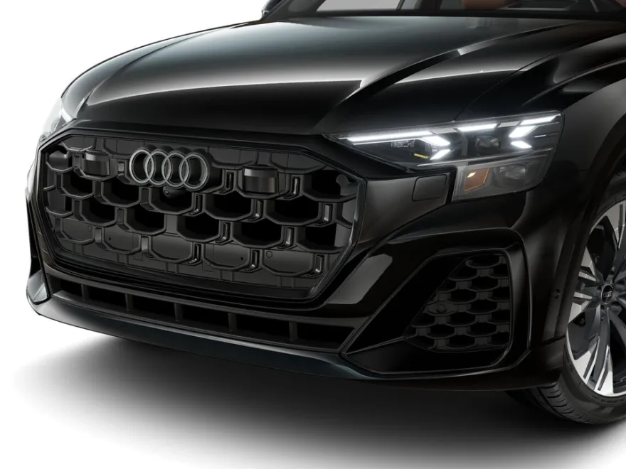 2025 Audi Q8 55 Prestige photo 1