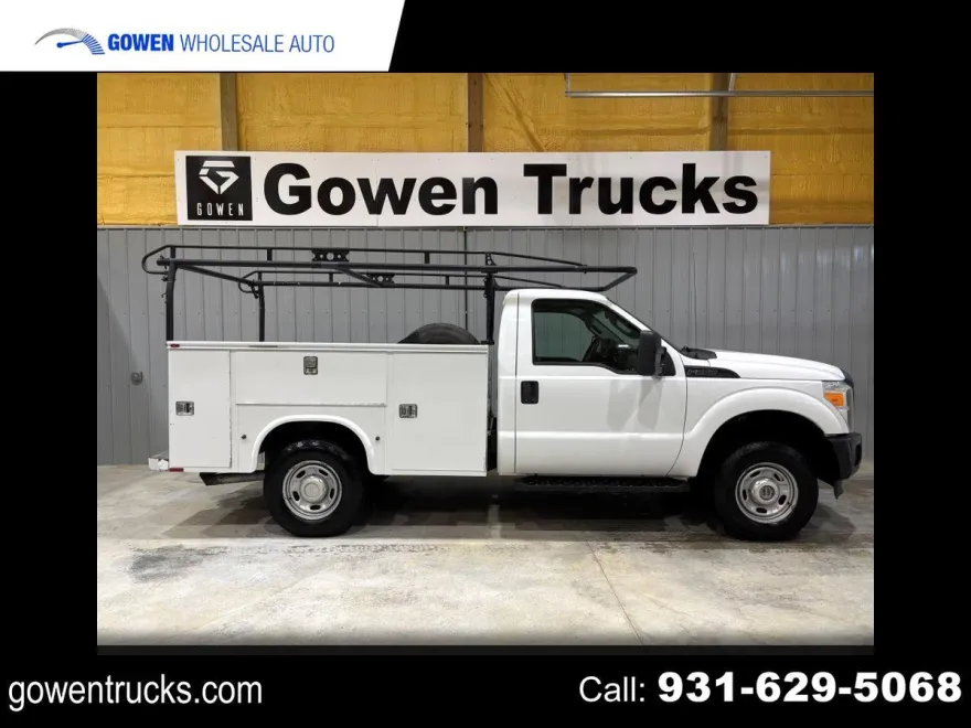 2011 Ford F-250 photo 1