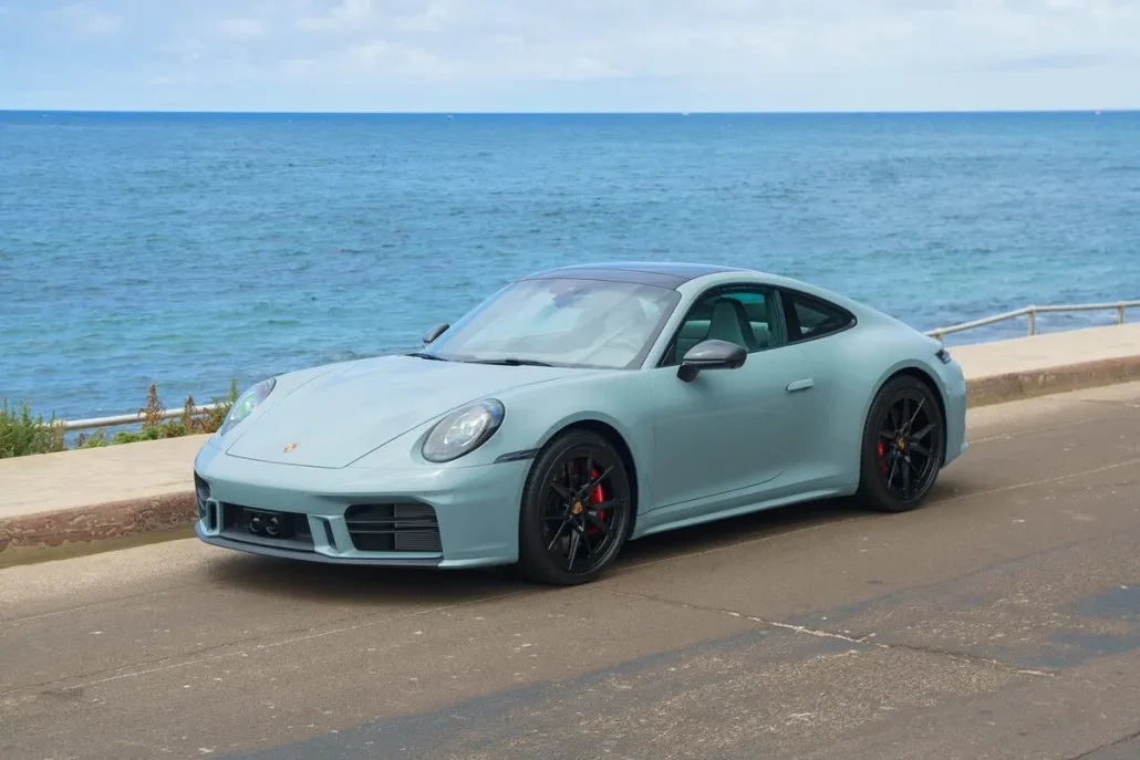 2025 Porsche 911 S photo 1