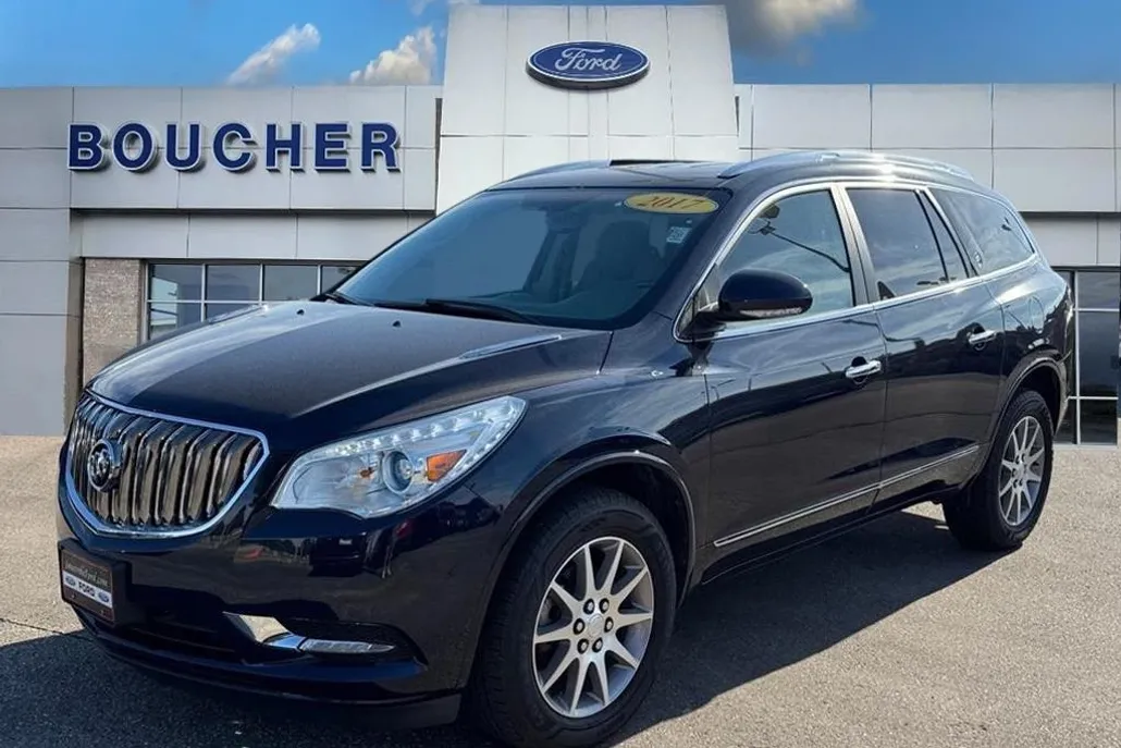 2017 Buick Enclave Convenience photo 1