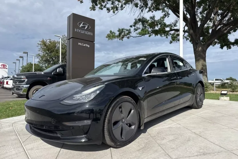 2019 Tesla Model 3 Performance photo 1