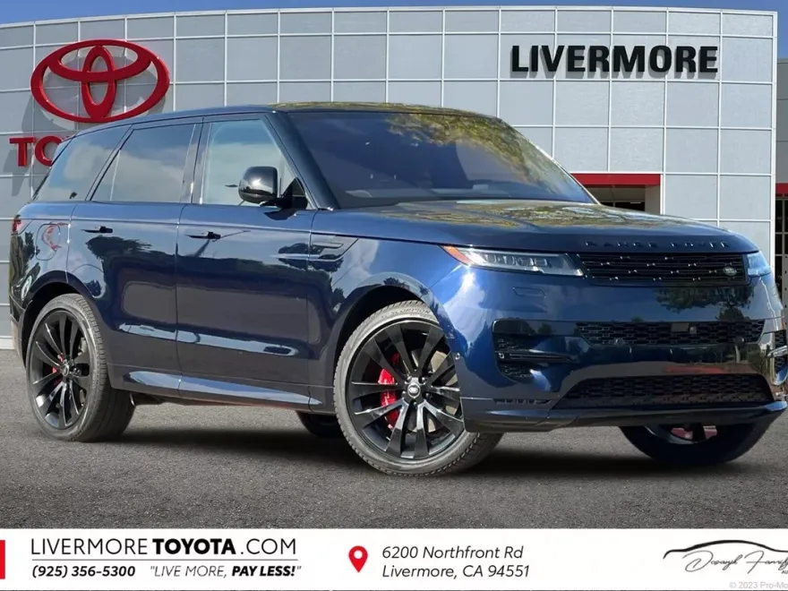 2023 Land Rover Range Rover Sport SE photo 1