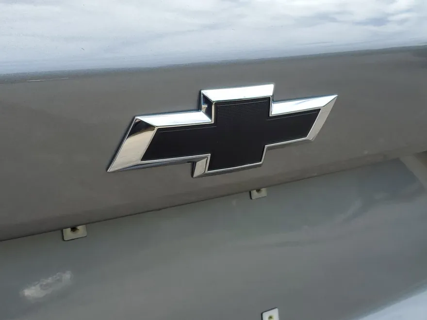 2025 Chevrolet Trax photo 1