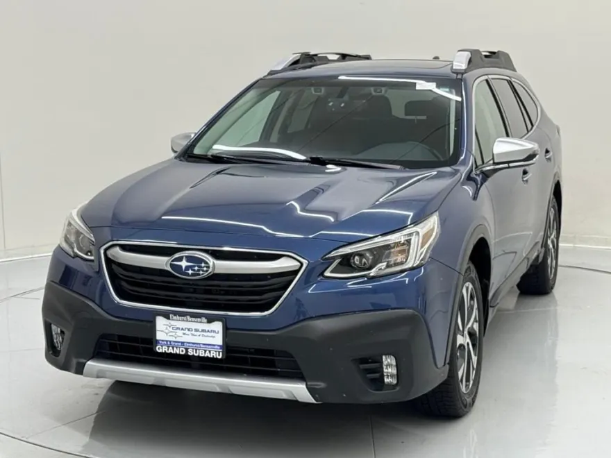 2021 Subaru Outback Touring XT photo 1
